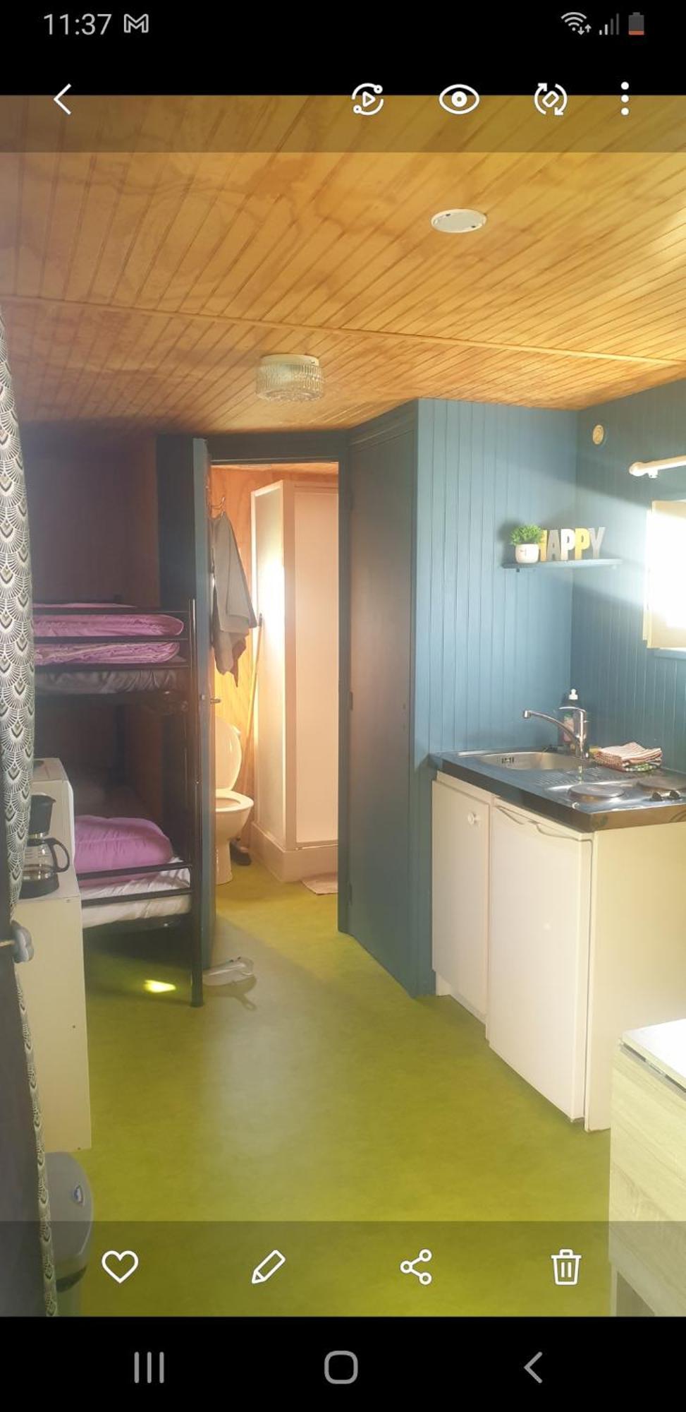 Logement Insolite Au Coeur De L'Auvergne Rochefort-Montagne Eksteriør bilde